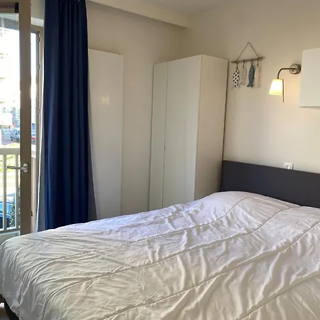 In Near The Beach, Cleaning Included Apartamento *
