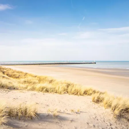 In Near The Beach, Cleaning Included * Nieuwpoort
