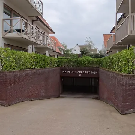 In Near The Beach, Cleaning Included Apartamento