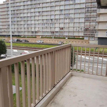 In Near The Beach, Cleaning Included * Nieuwpoort