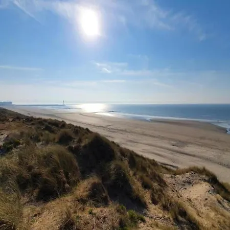 In Near The Beach, Cleaning Included Nieuwpoort